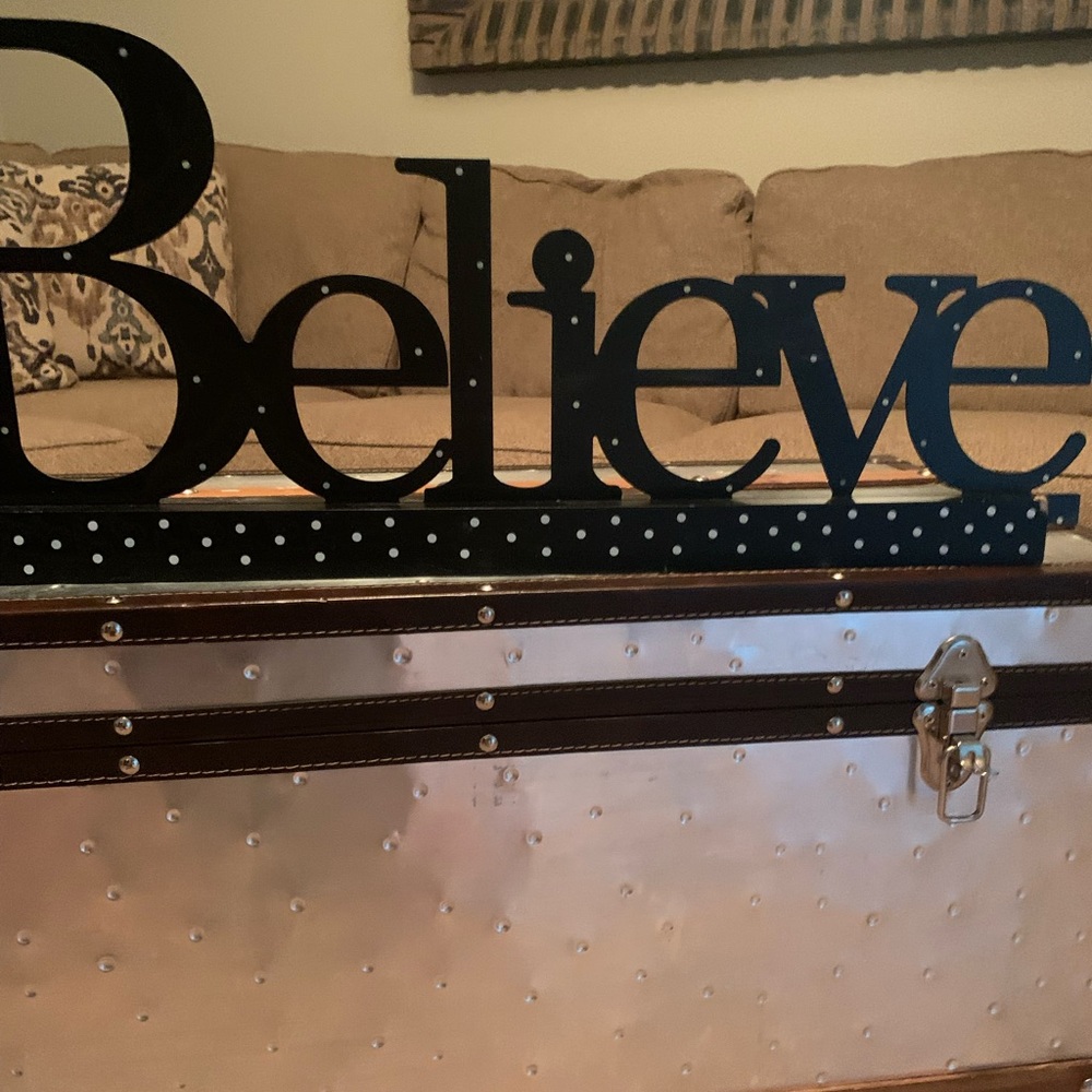 Decoration  Believe Sign